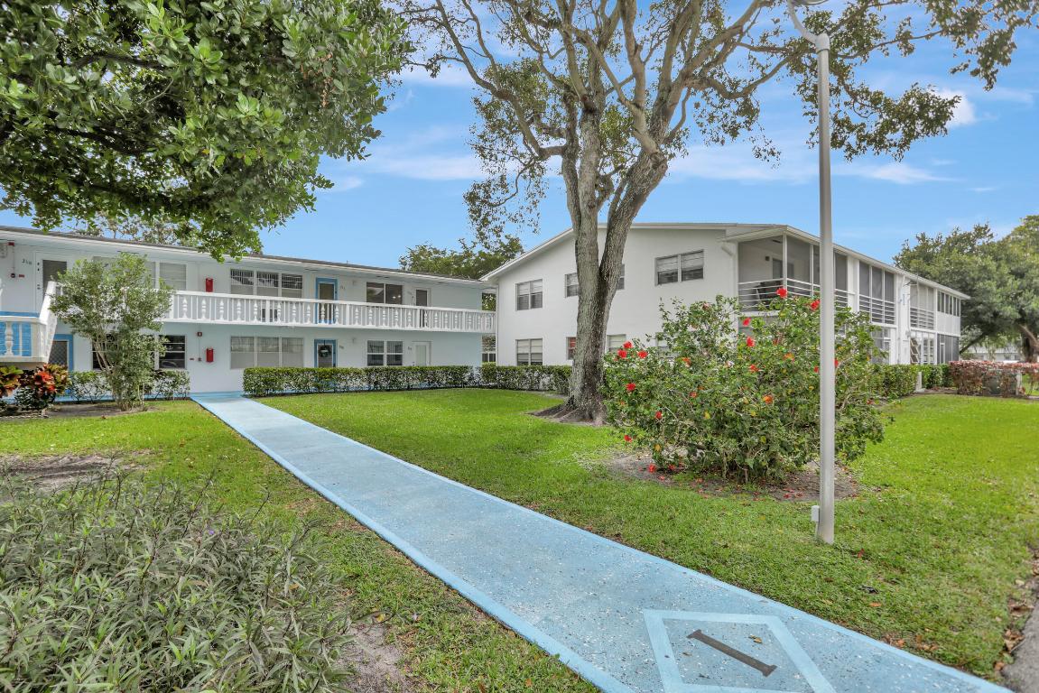 312 Durham I, Deerfield Beach