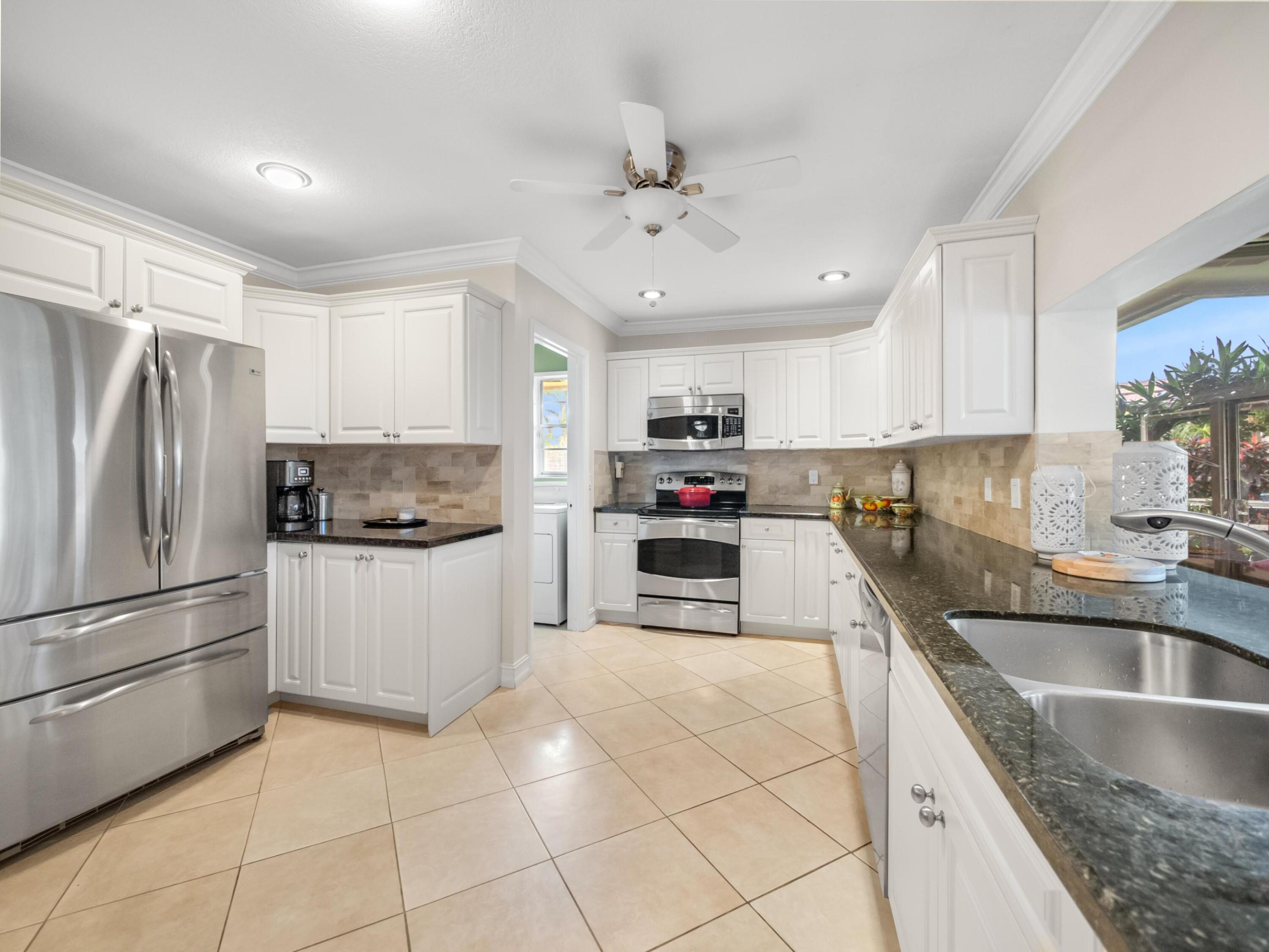 133 Clubhouse Boulevard, Atlantis