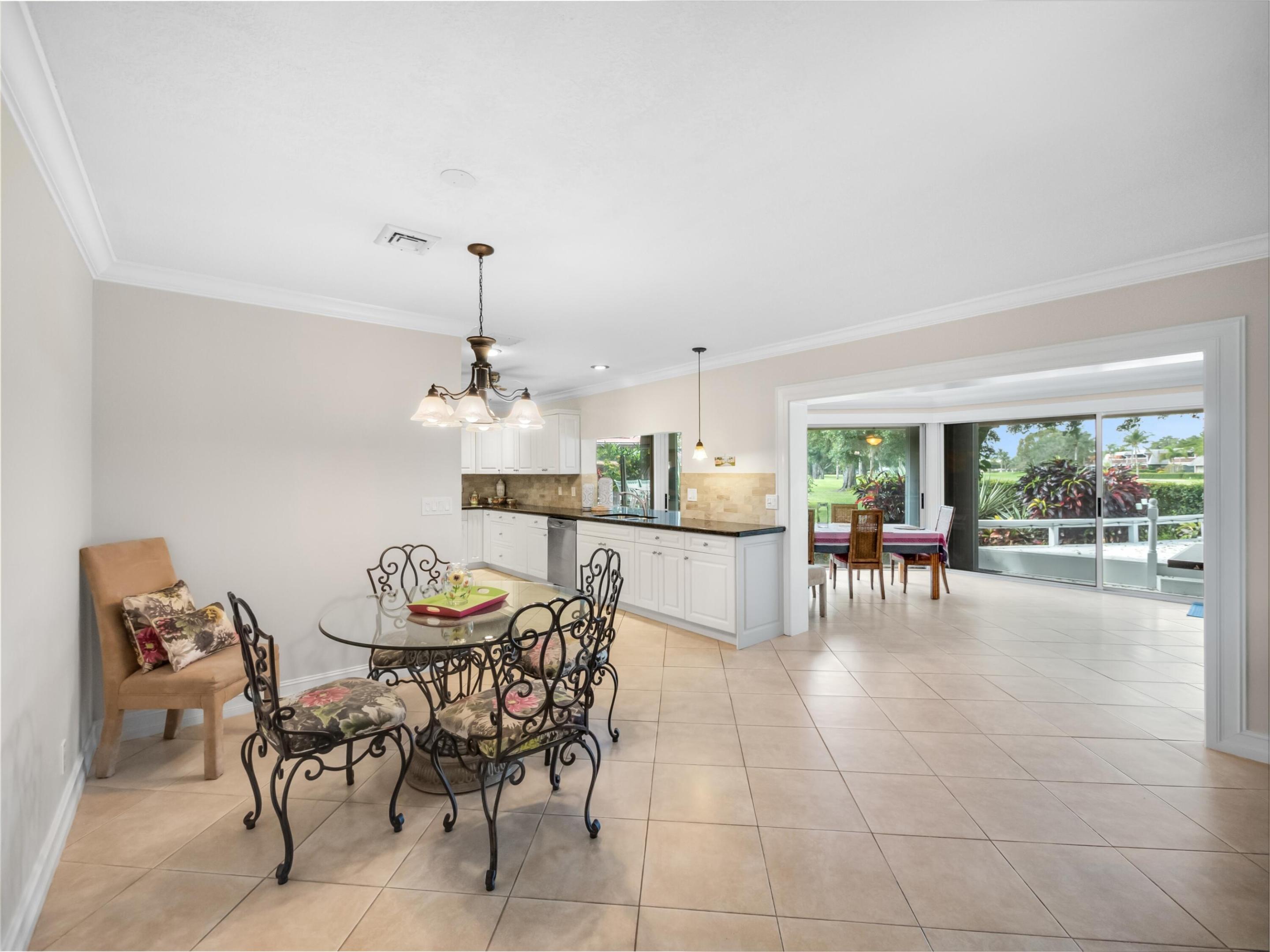 133 Clubhouse Boulevard, Atlantis