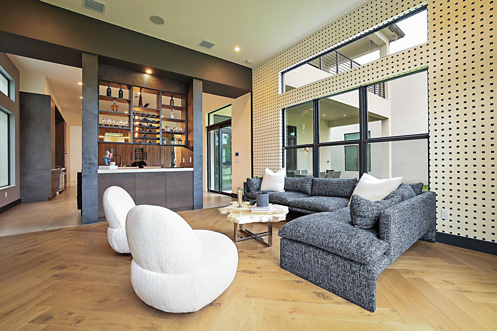 9119 Benedetta Place