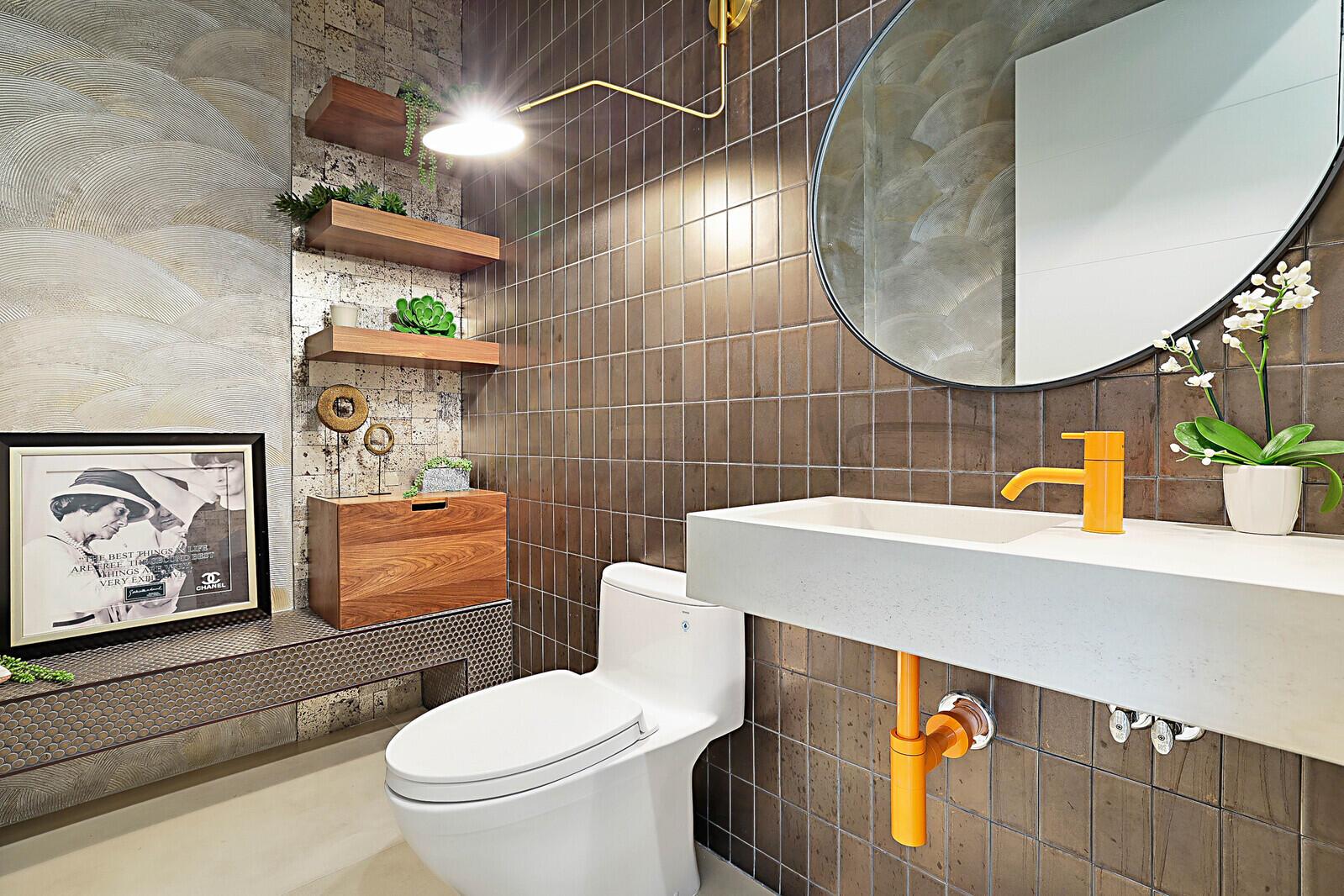 9119 Benedetta Place