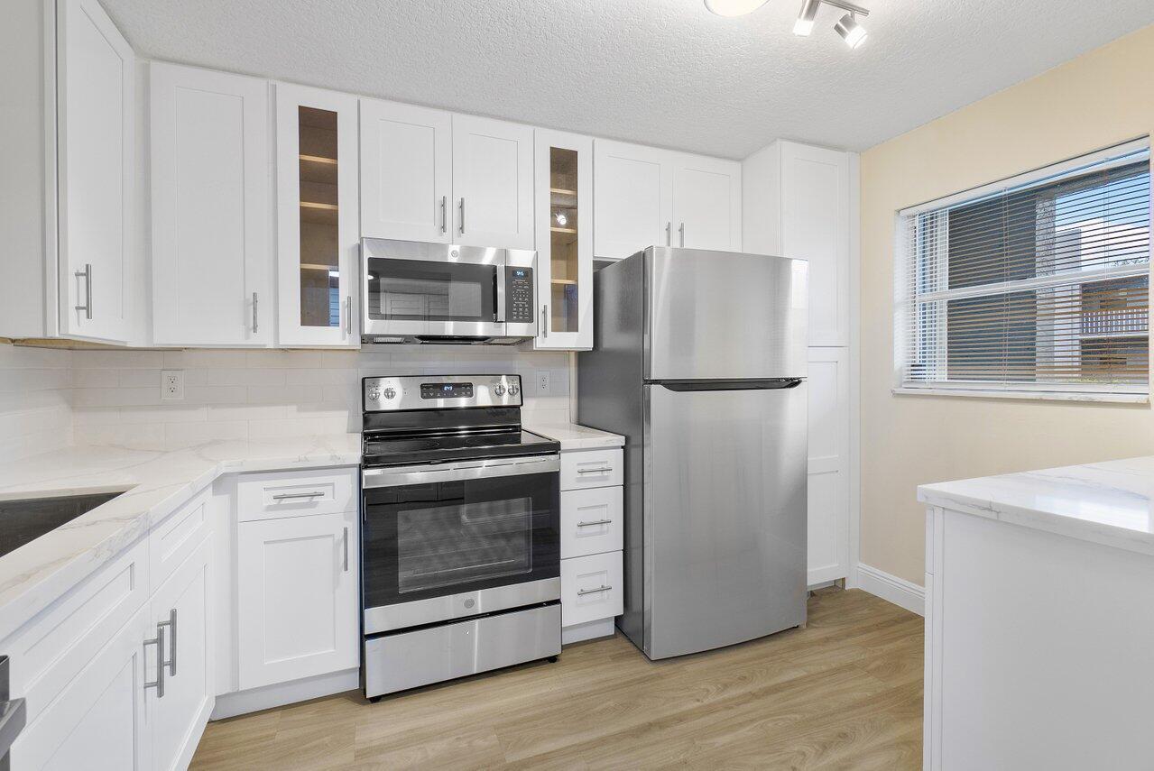 2900 SW 22nd Avenue 5150