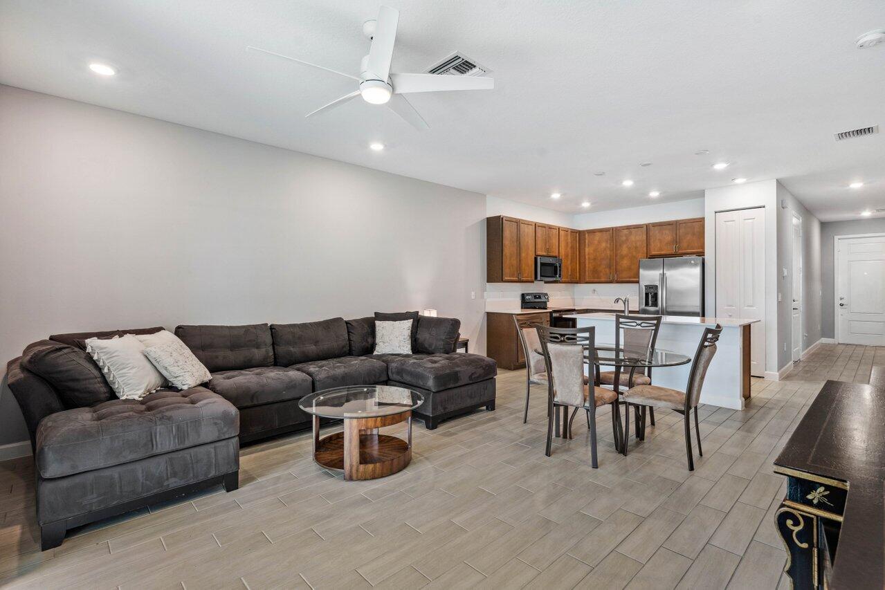 14582 Three Ponds Trail