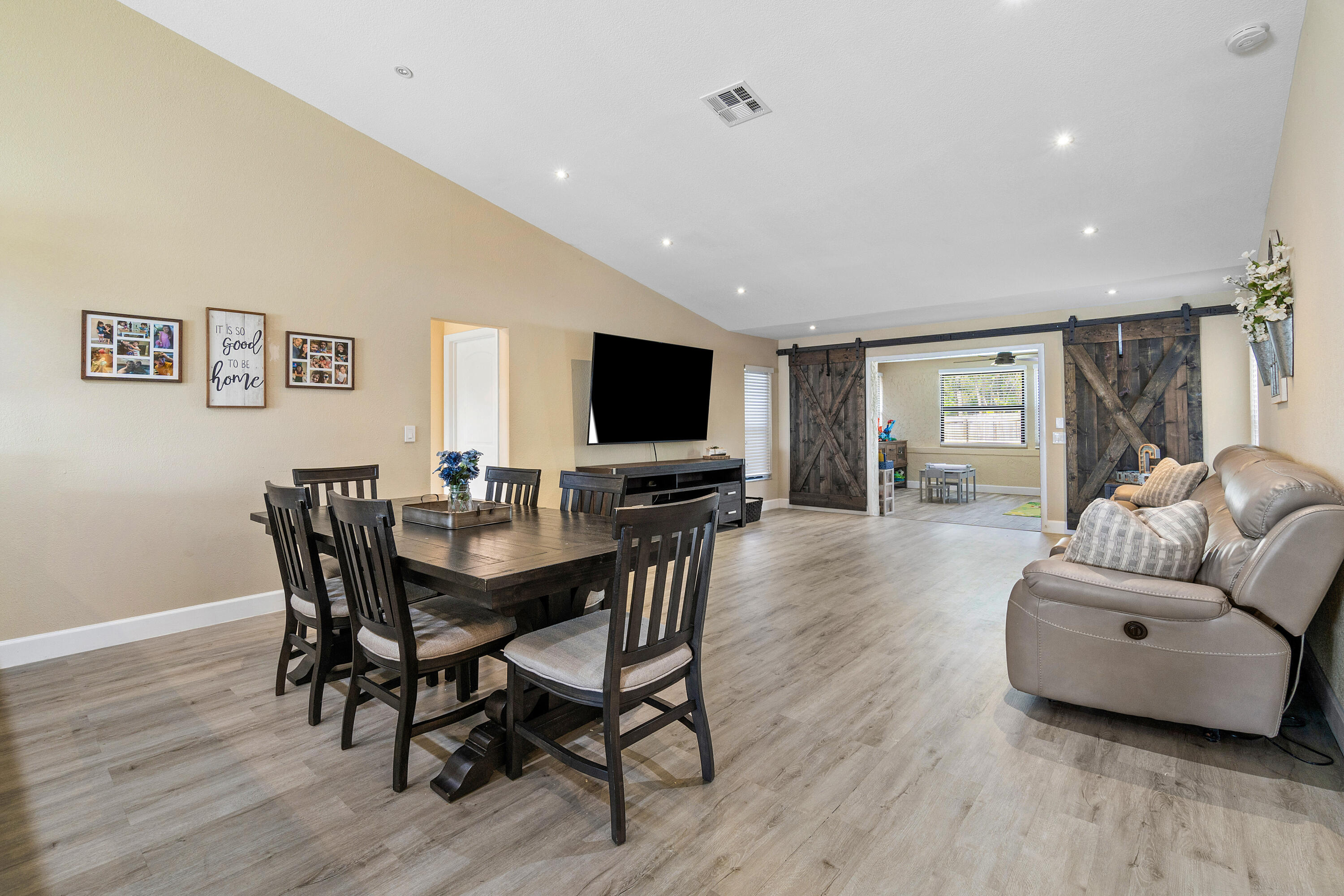 21110 White Oak Avenue, Boca Raton