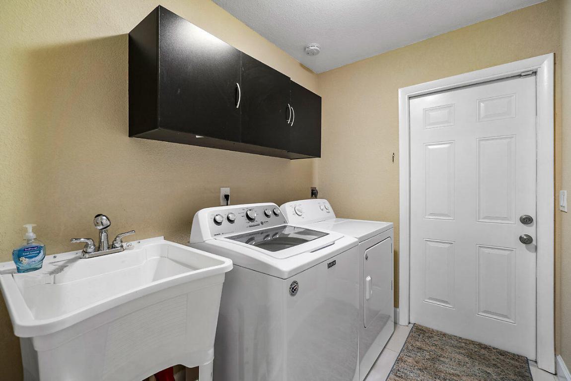 21110 White Oak Avenue, Boca Raton