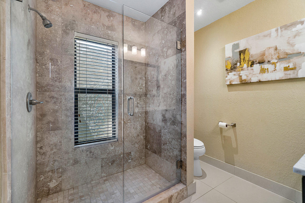 21110 White Oak Avenue, Boca Raton