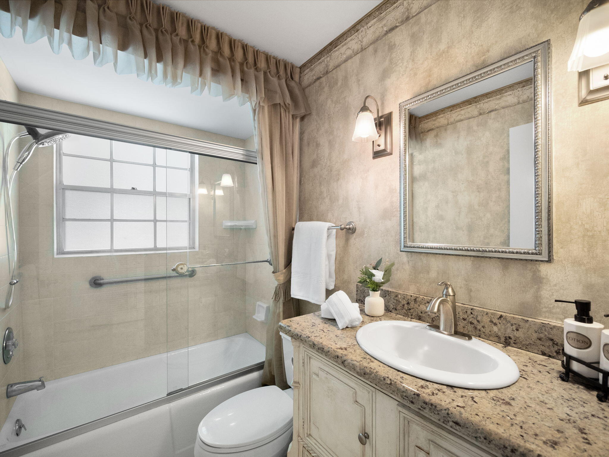 379 Villa Drive S, Atlantis