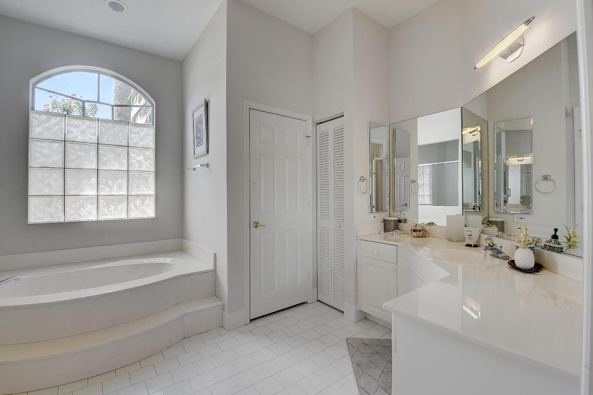 7831 Bridlington Drive