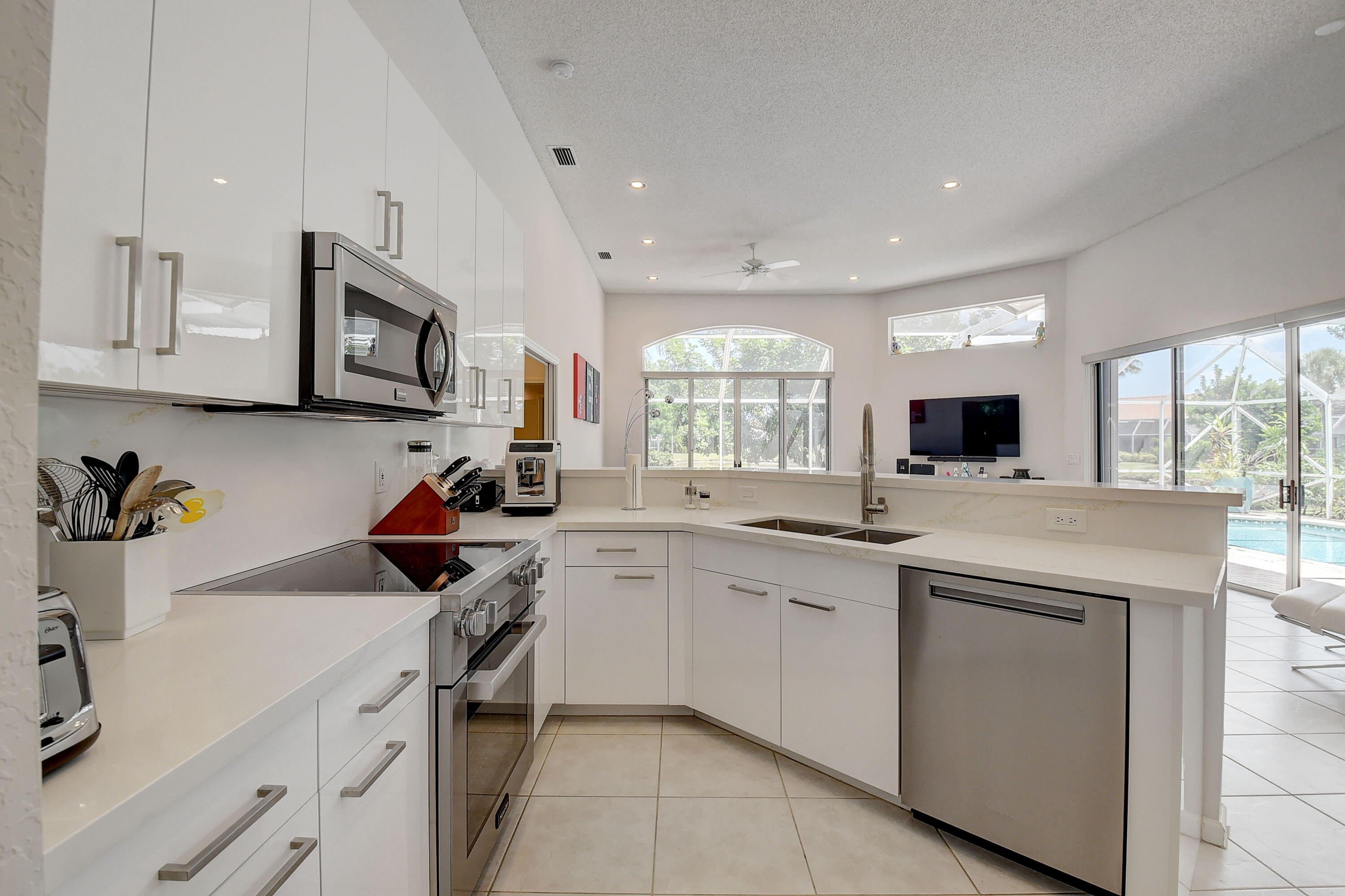 7831 Bridlington Drive