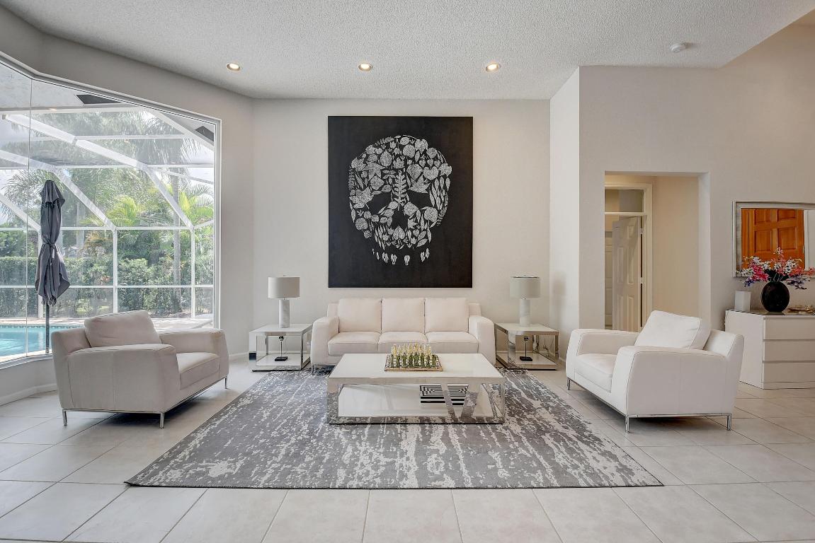 7831 Bridlington Drive