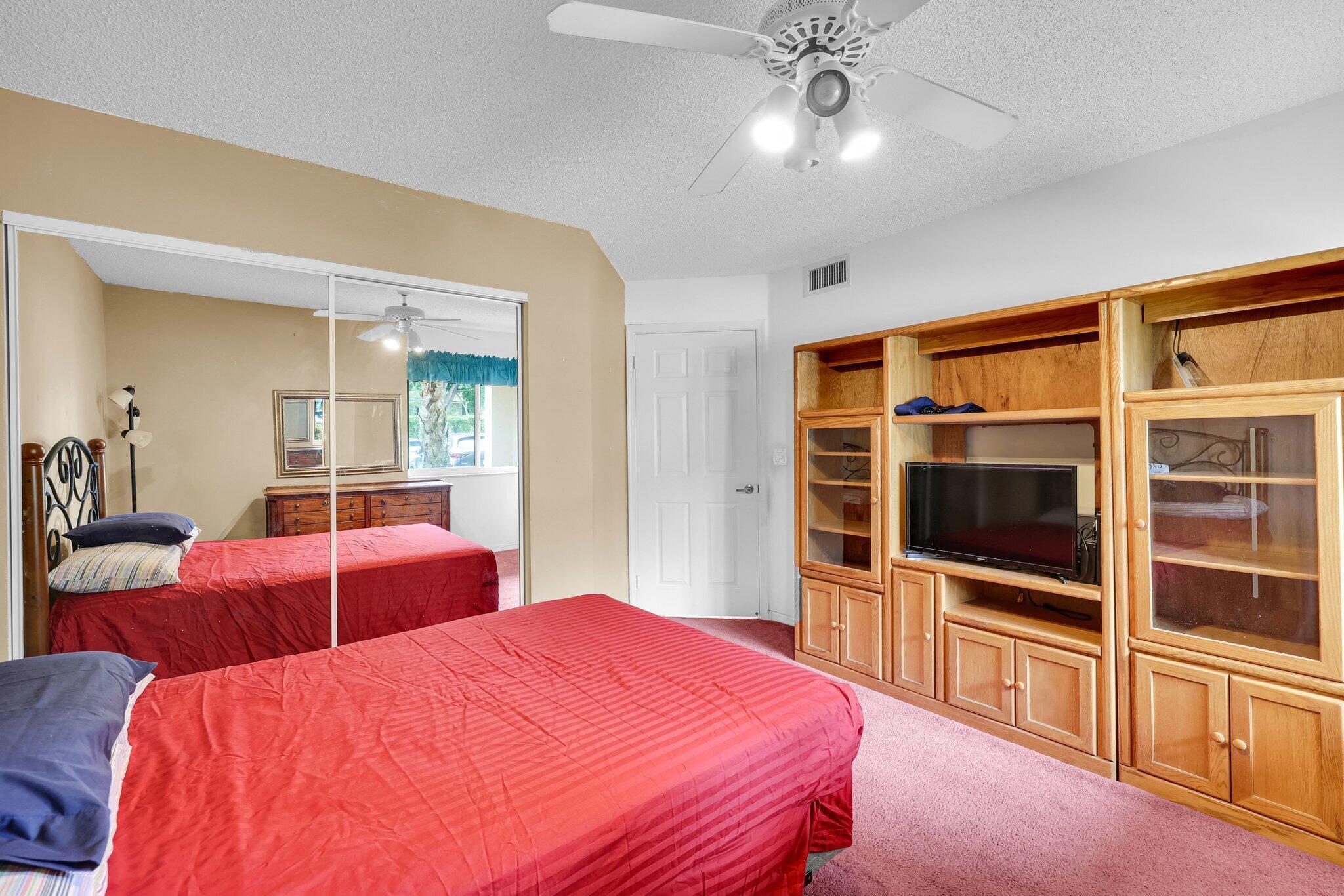 7474 N Devon Drive 103