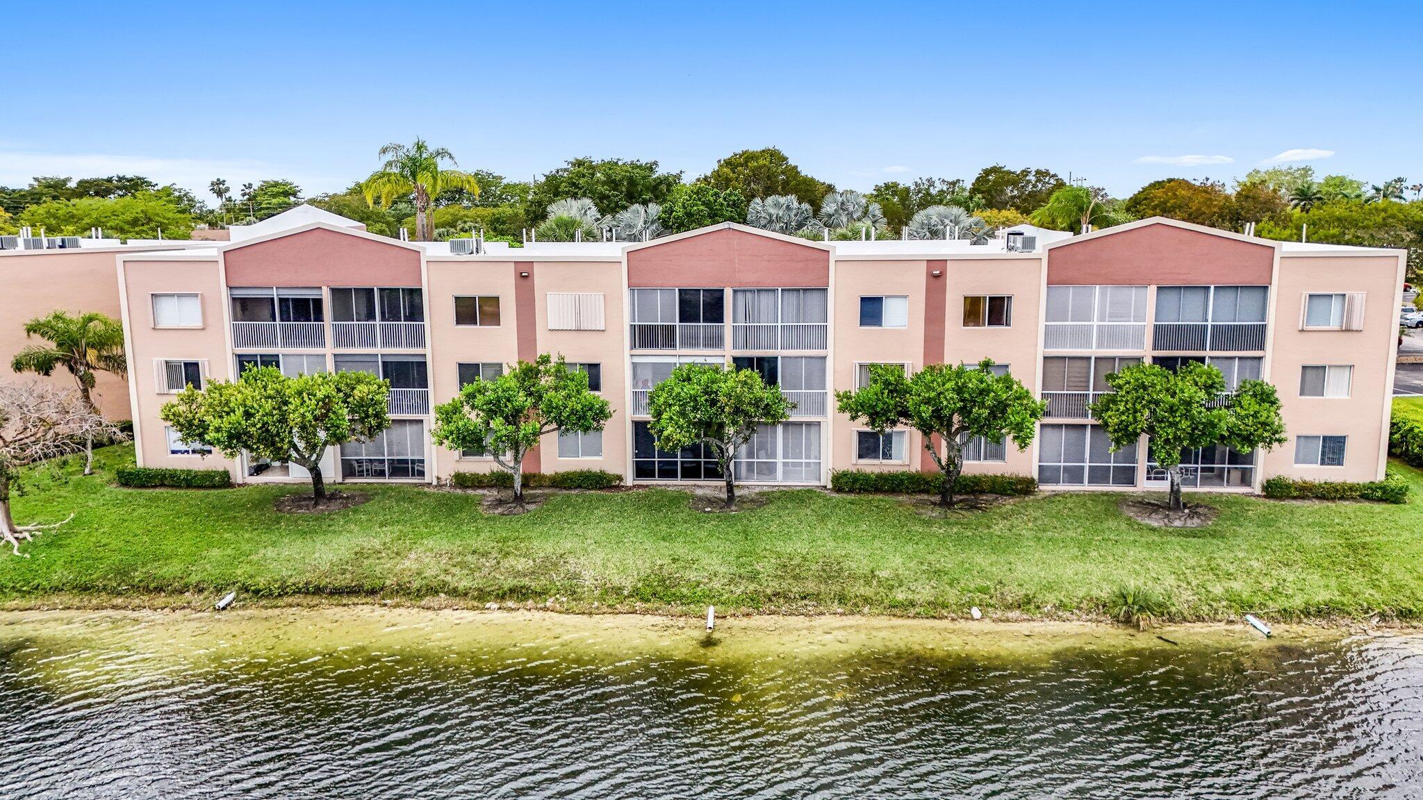 7474 N Devon Drive 103