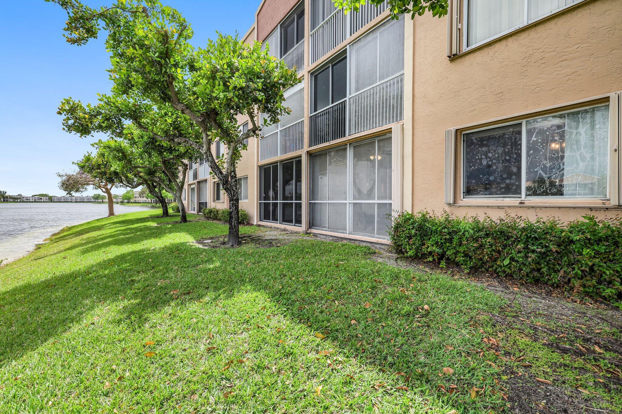 7474 N Devon Drive 103