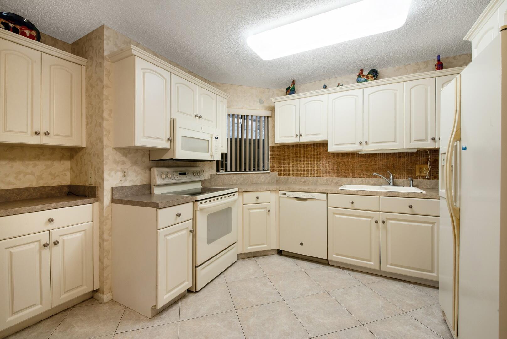 10178 Chestwood Road, Boynton Beach