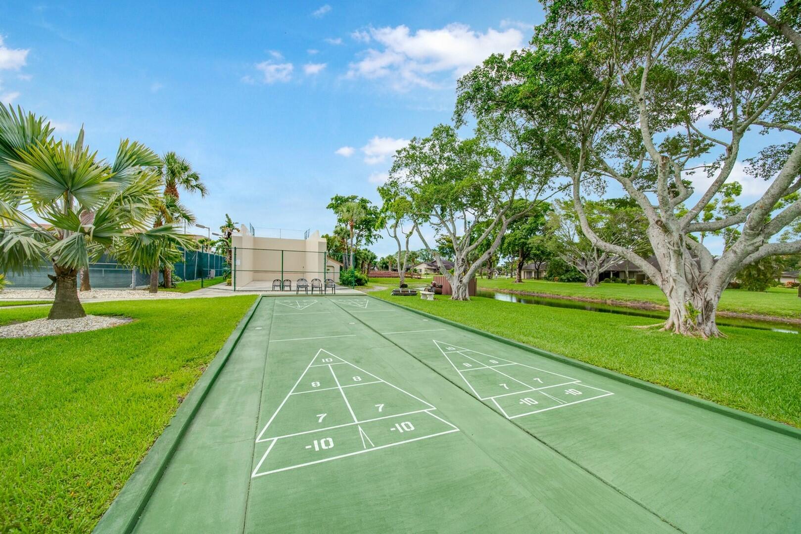 10178 Chestwood Road, Boynton Beach