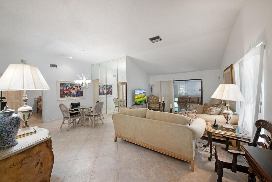 10178 Chestwood Road, Boynton Beach