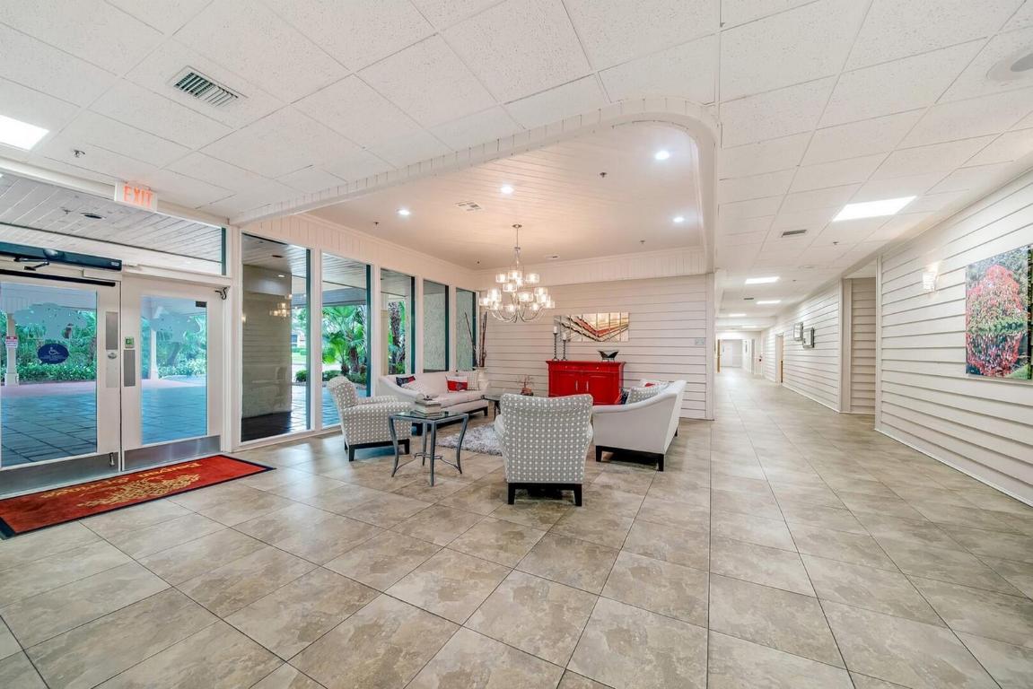 10178 Chestwood Road, Boynton Beach