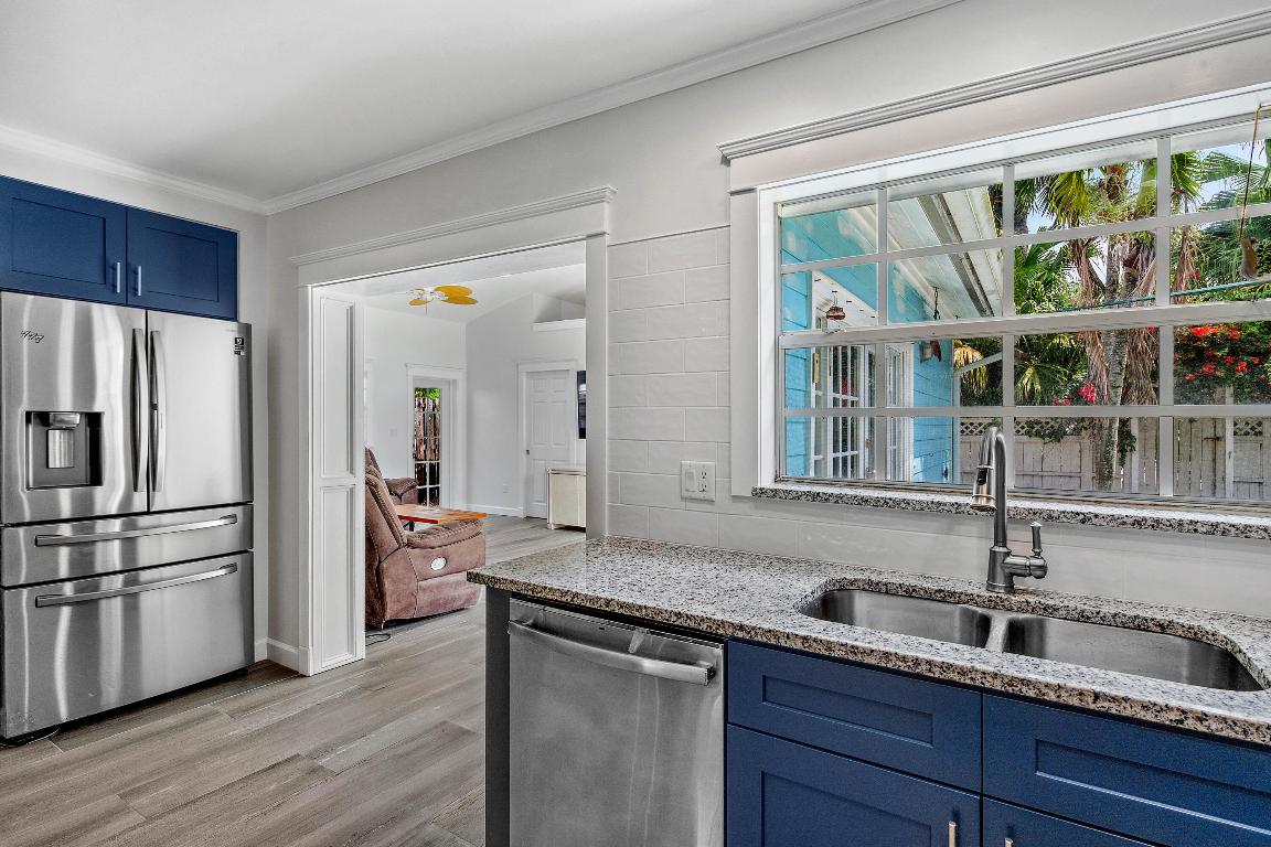 165 Lakeside Drive, Jupiter