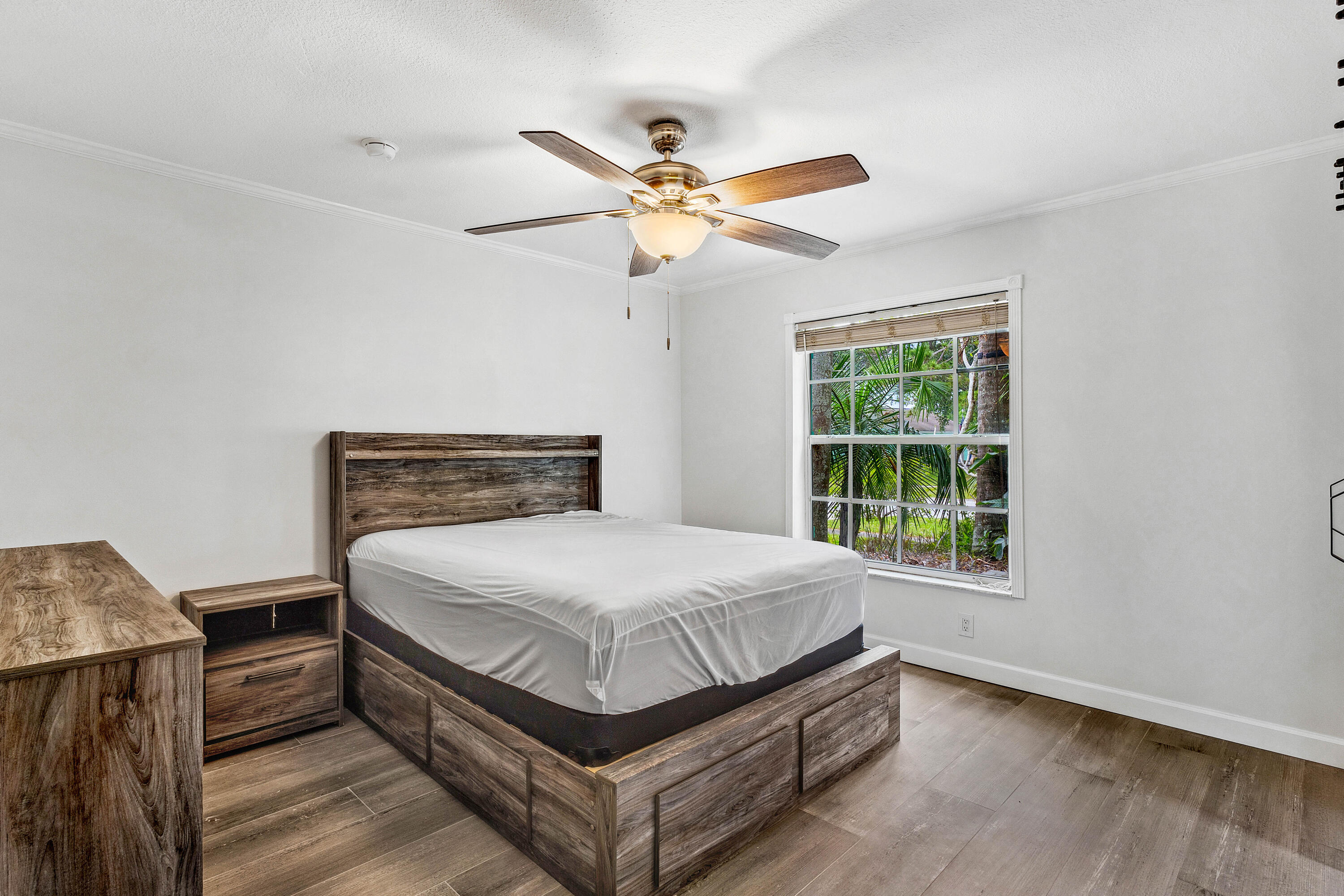 165 Lakeside Drive, Jupiter