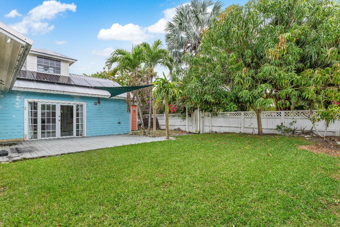 165 Lakeside Drive, Jupiter