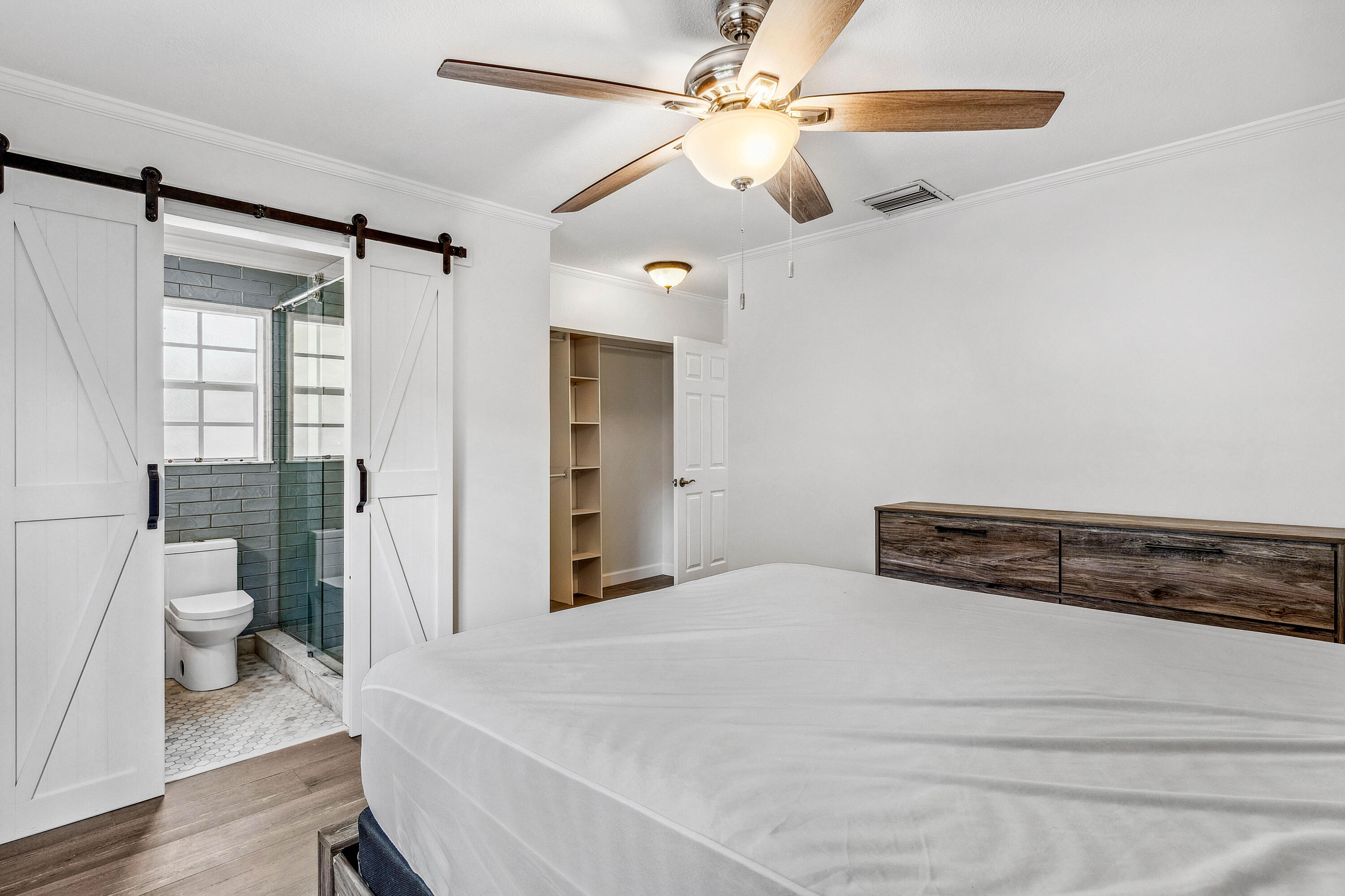 165 Lakeside Drive, Jupiter