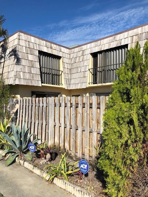 2500 Waterside Drive 1c