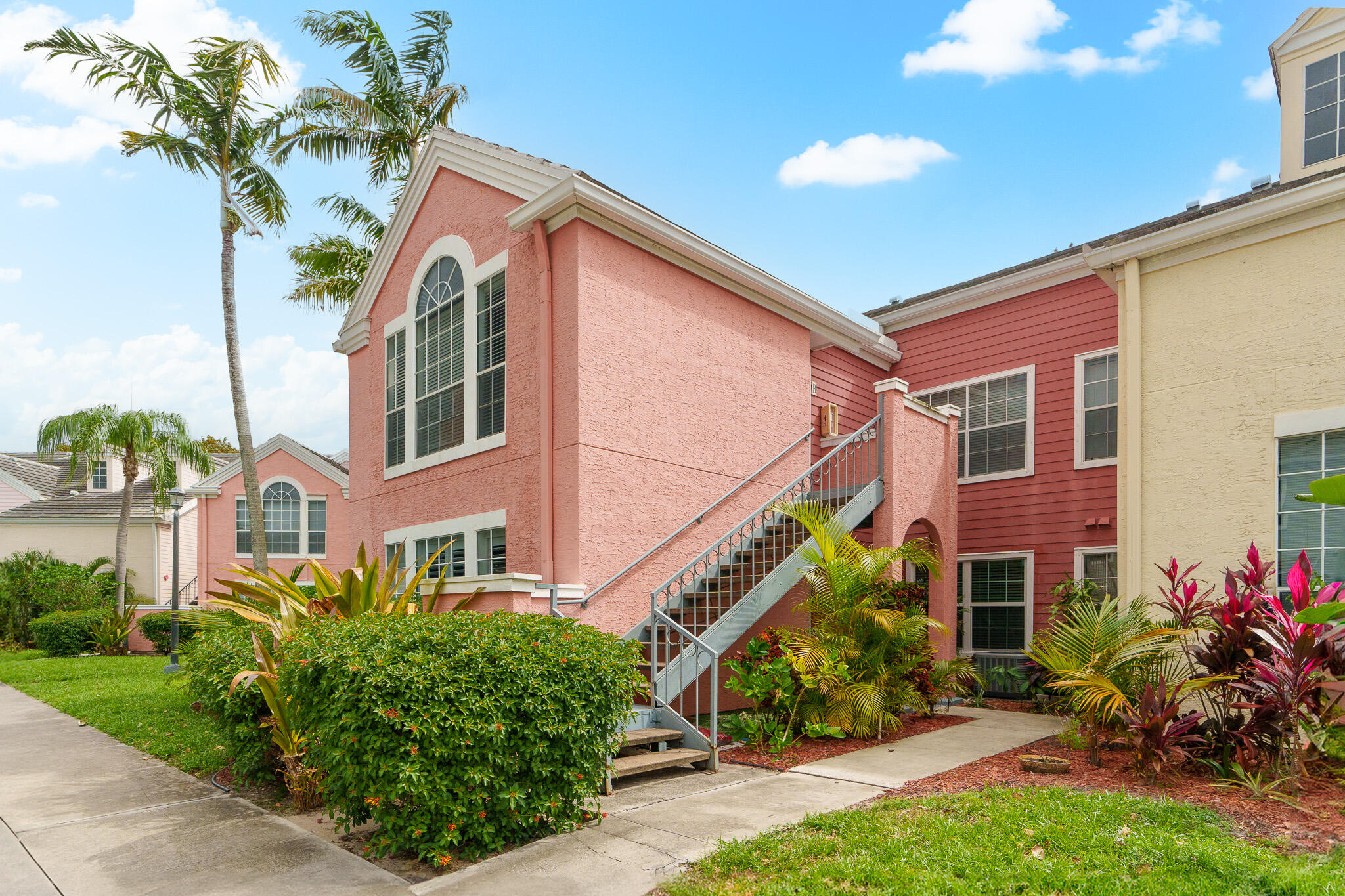 1345 Crystal Way A