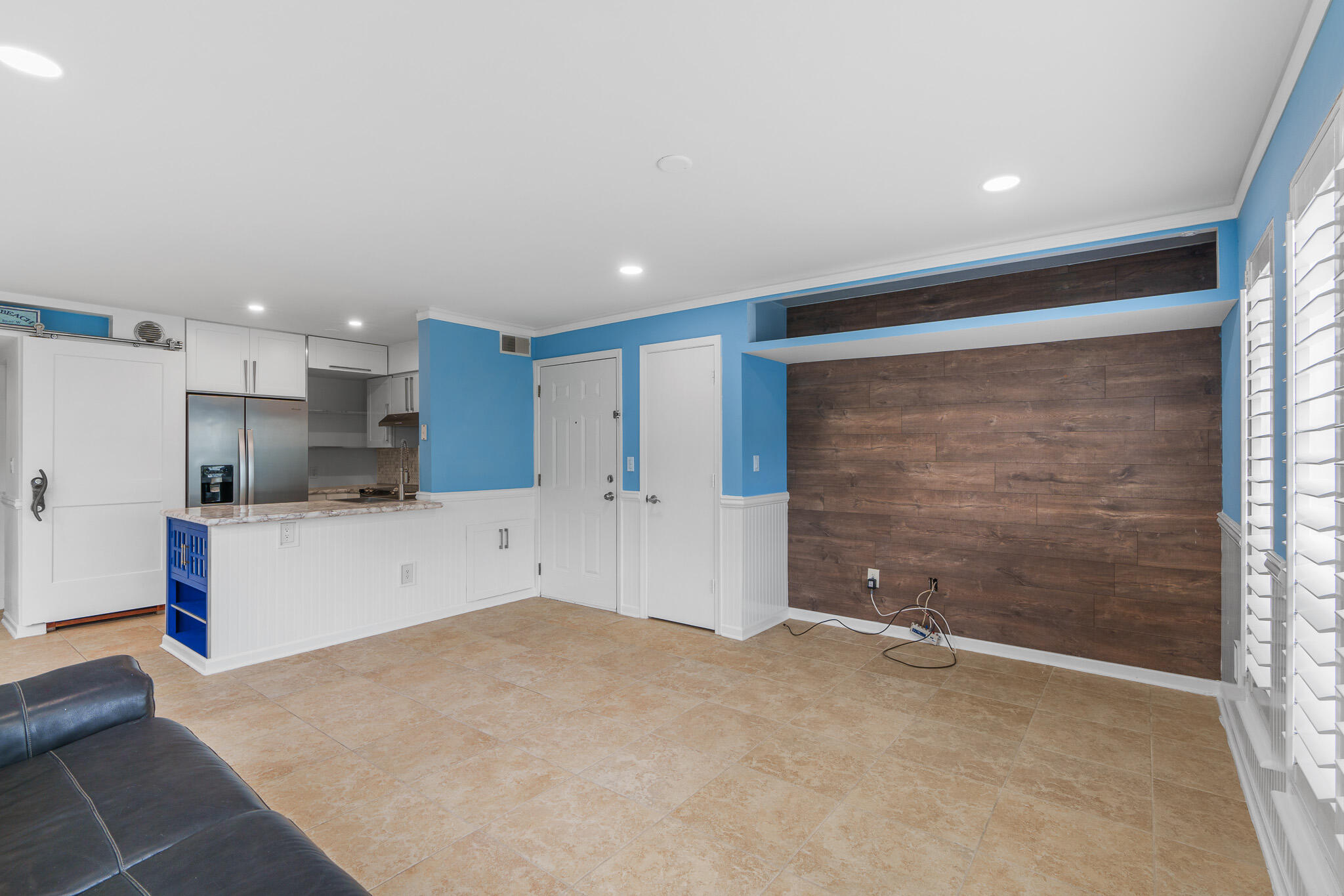 1345 Crystal Way A
