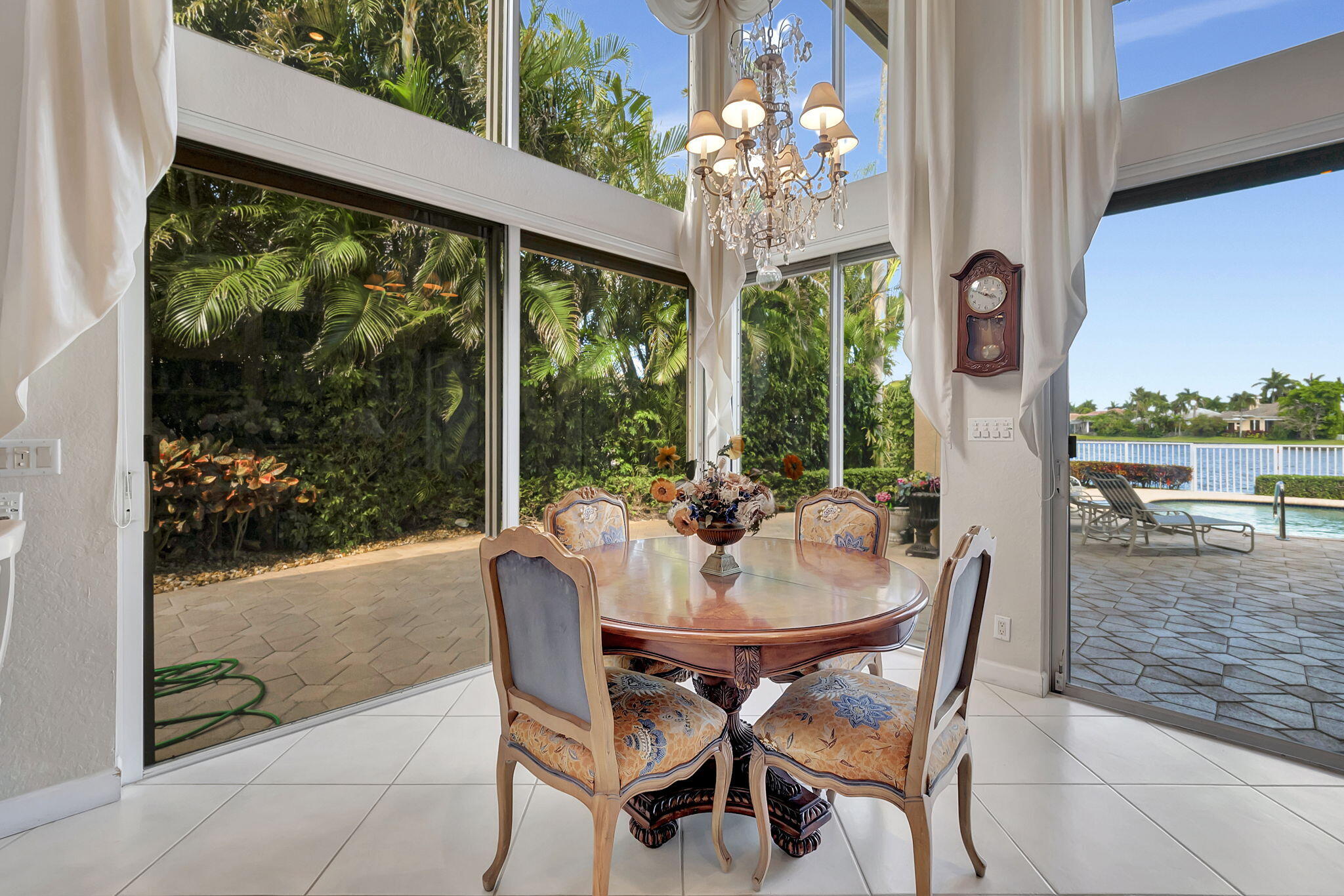 6514 NW 39th Ter Terrace