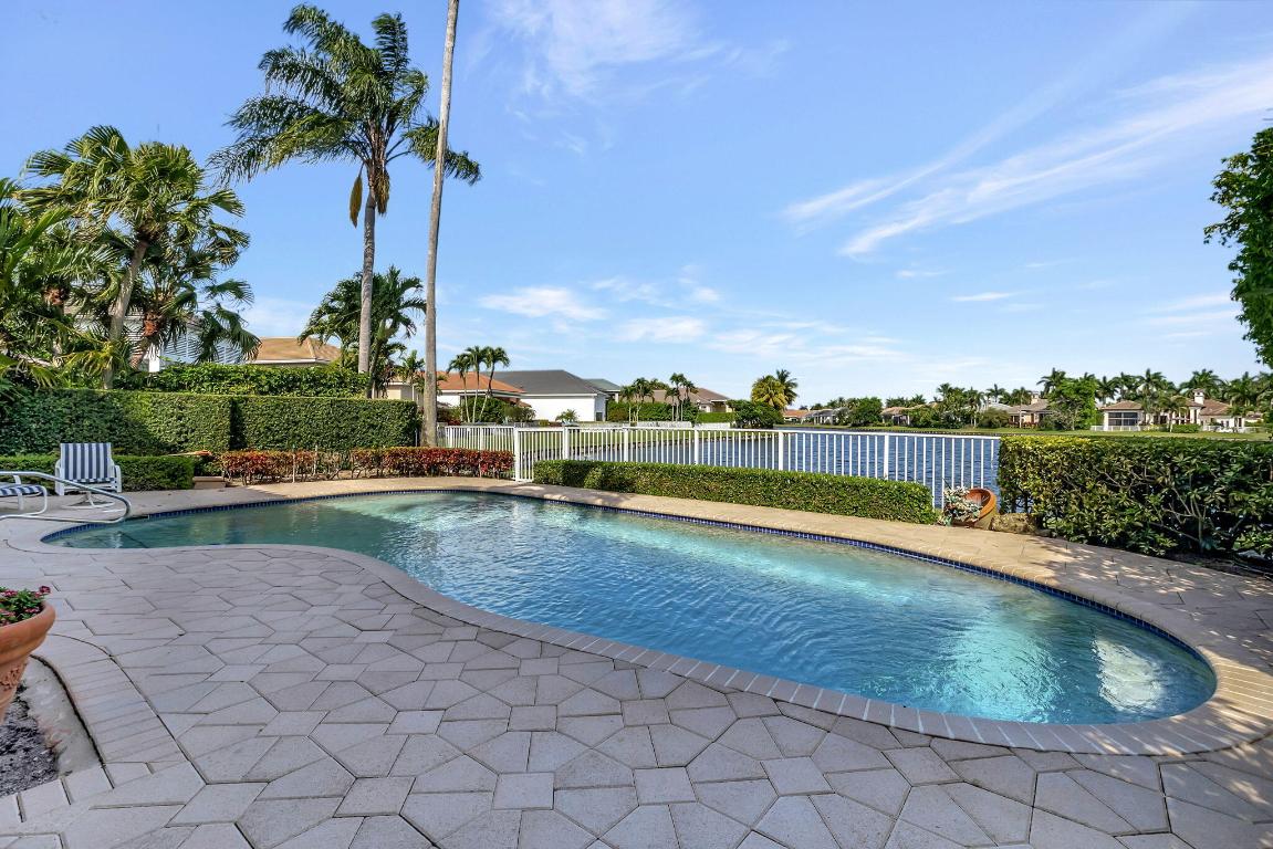 6514 NW 39th Ter Terrace