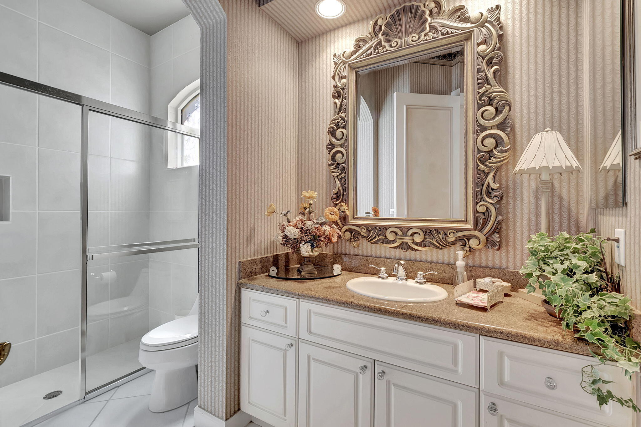 6514 NW 39th Ter Terrace