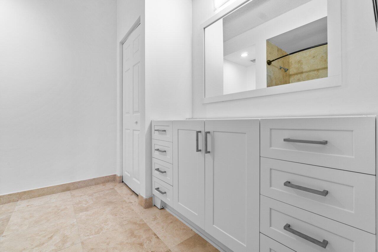 3606 S Ocean Boulevard 103, Highland Beach Unit: 103