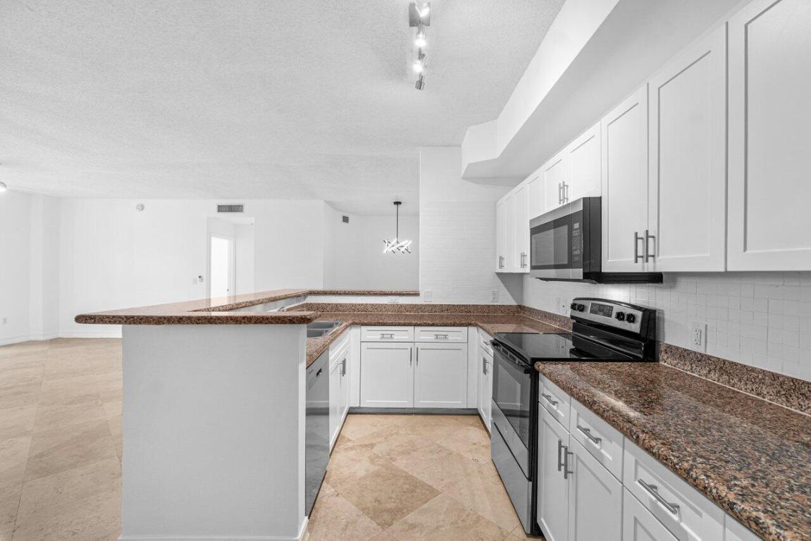 3606 S Ocean Boulevard 103, Highland Beach Unit: 103