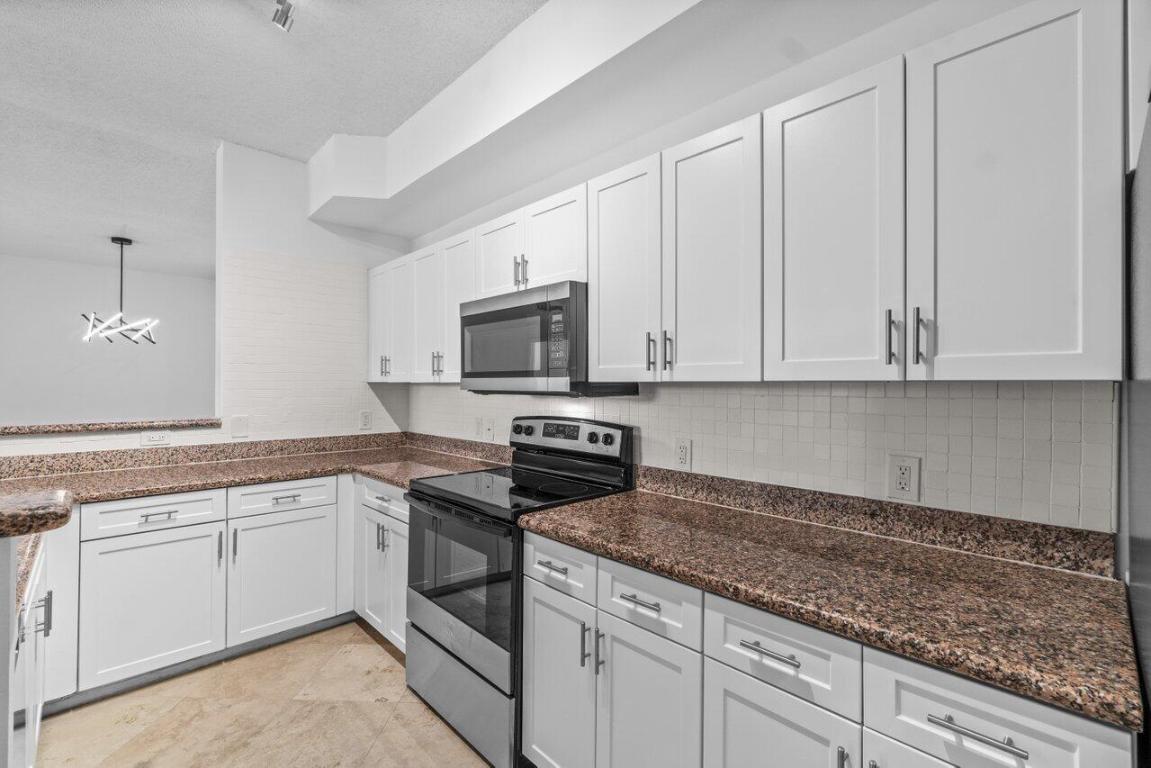 3606 S Ocean Boulevard 103, Highland Beach Unit: 103