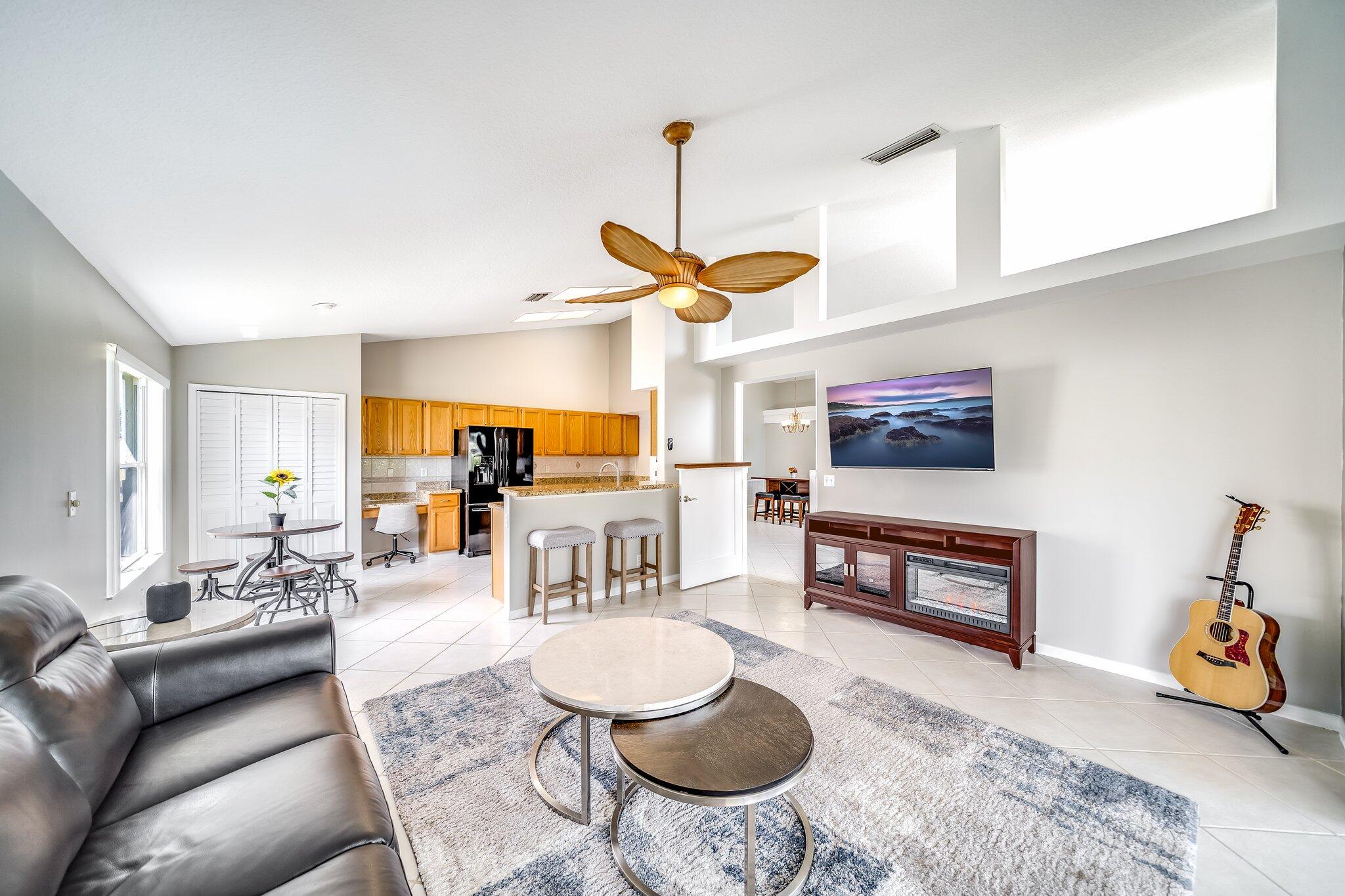 81 Maple Lane, Boynton Beach