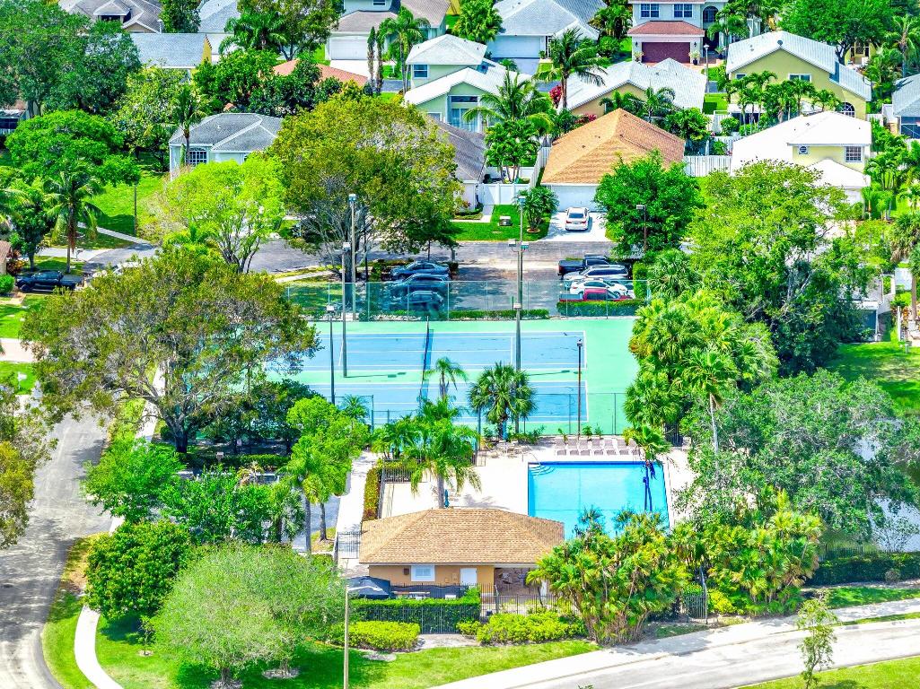 81 Maple Lane, Boynton Beach