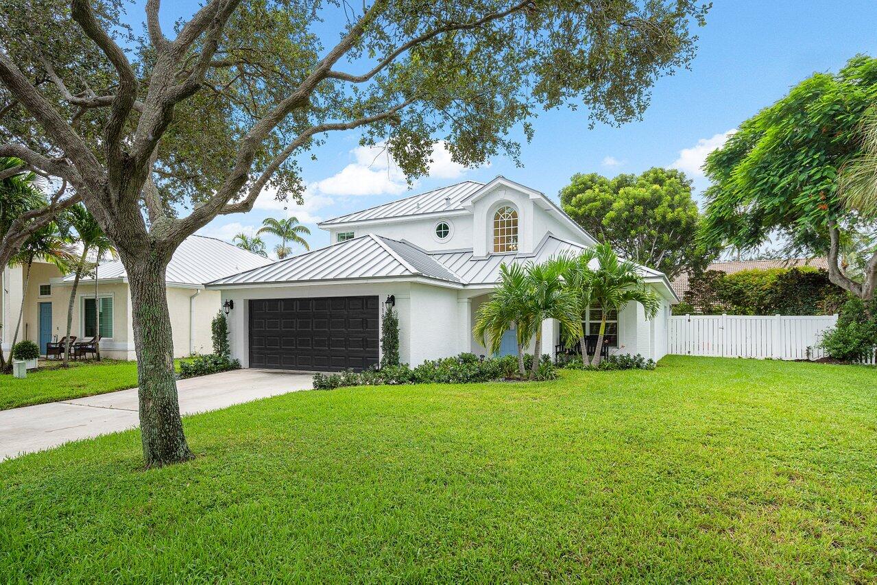 1182 Canoe Point