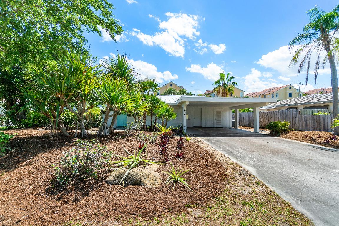 650 Las Palmas Parkway, Boynton Beach
