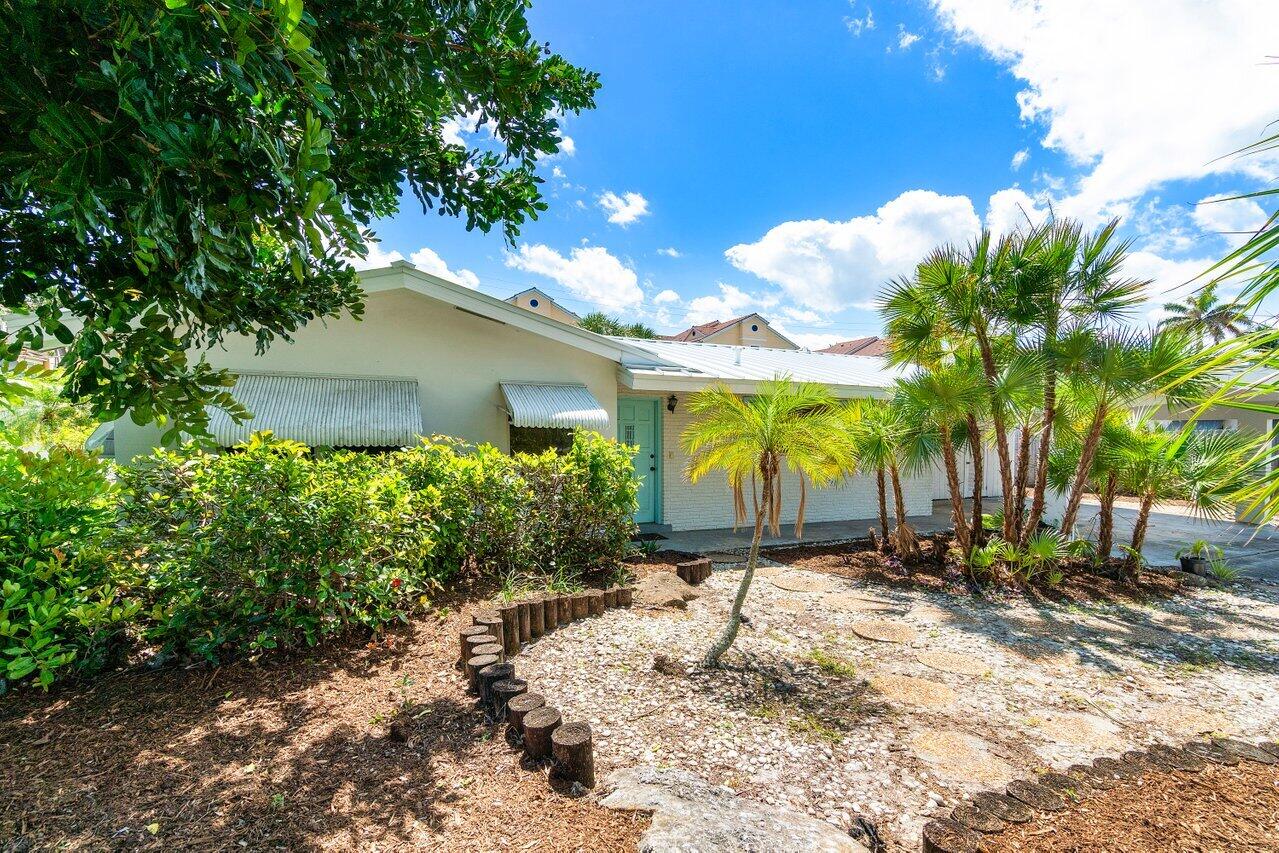 650 Las Palmas Parkway, Boynton Beach
