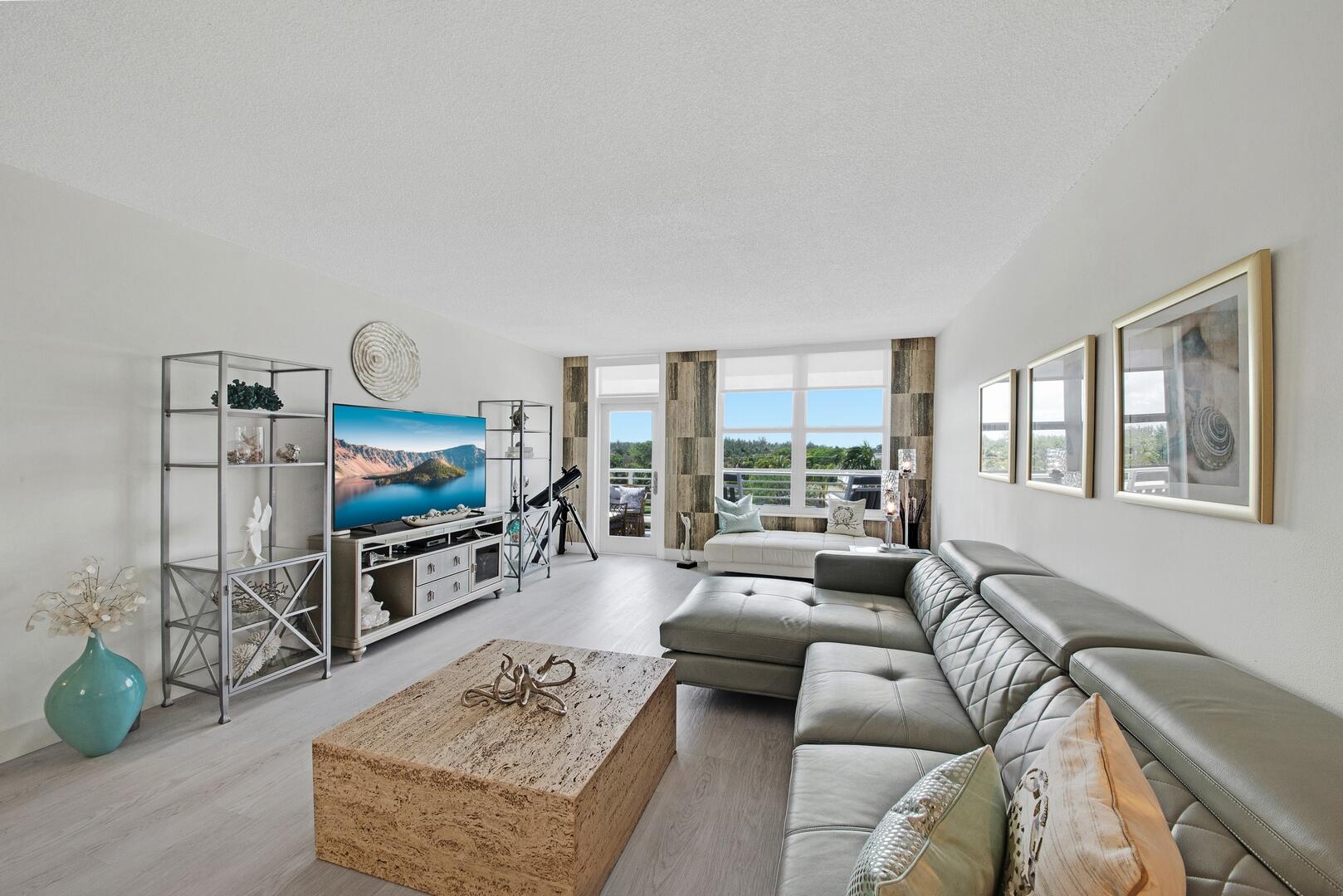 2851 S Ocean Boulevard 4m, Boca Raton Unit: 4m