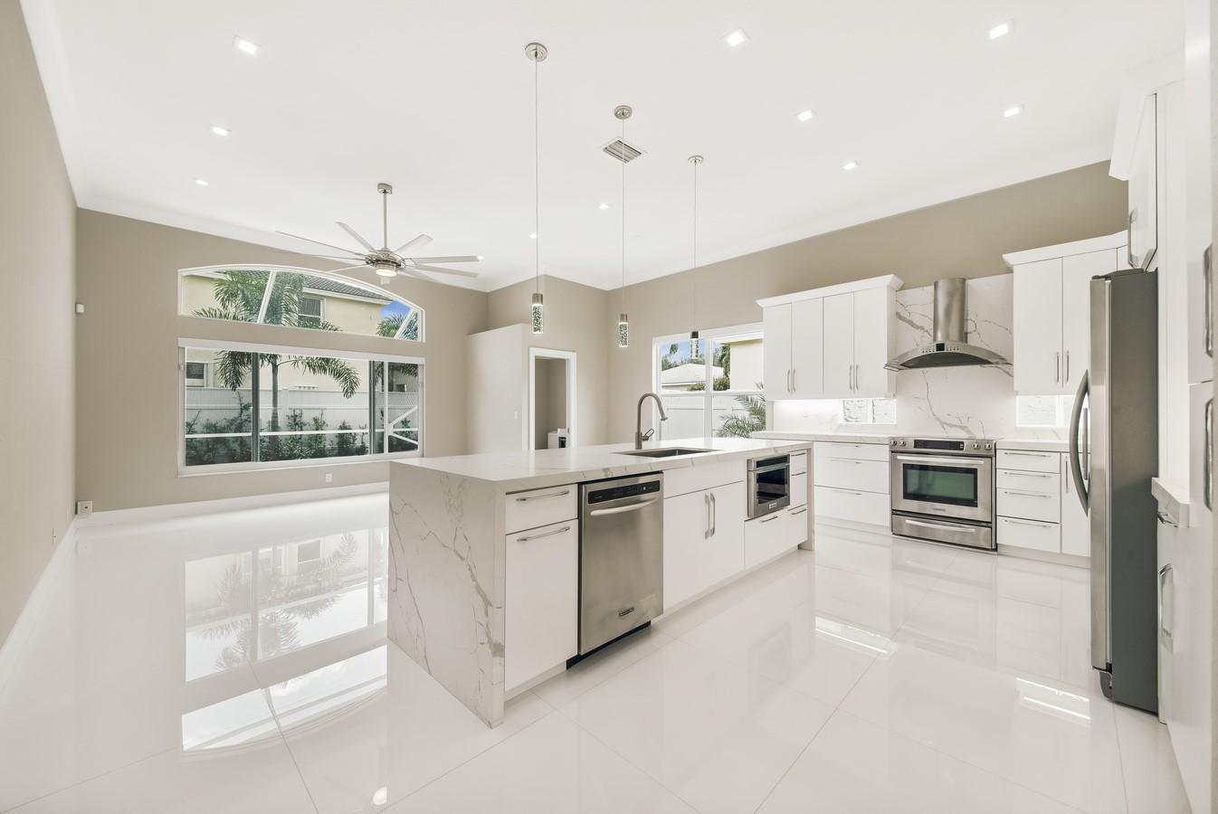 6500 La Gorce Lane, Lake Worth