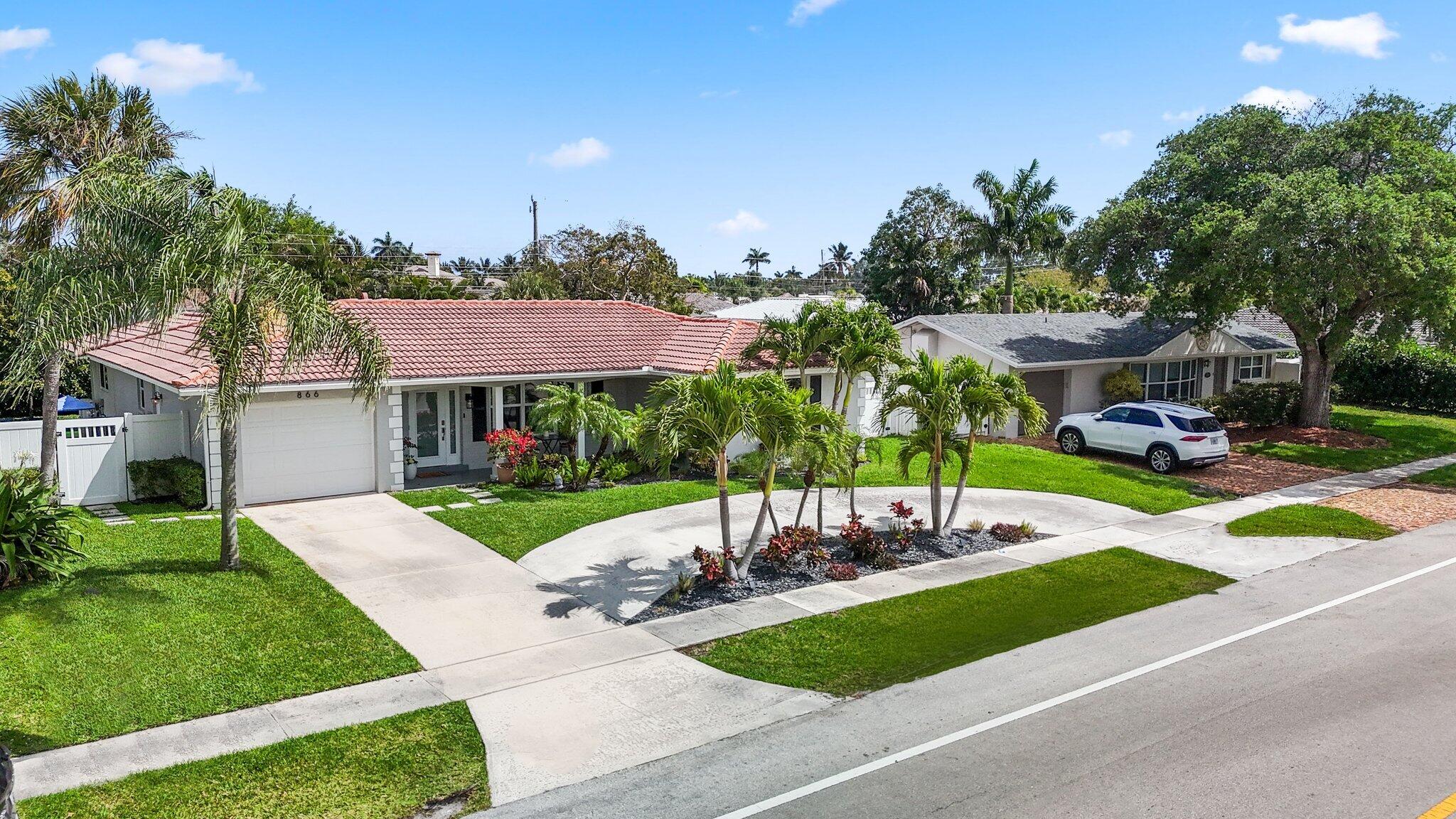 866 SW 12th Avenue