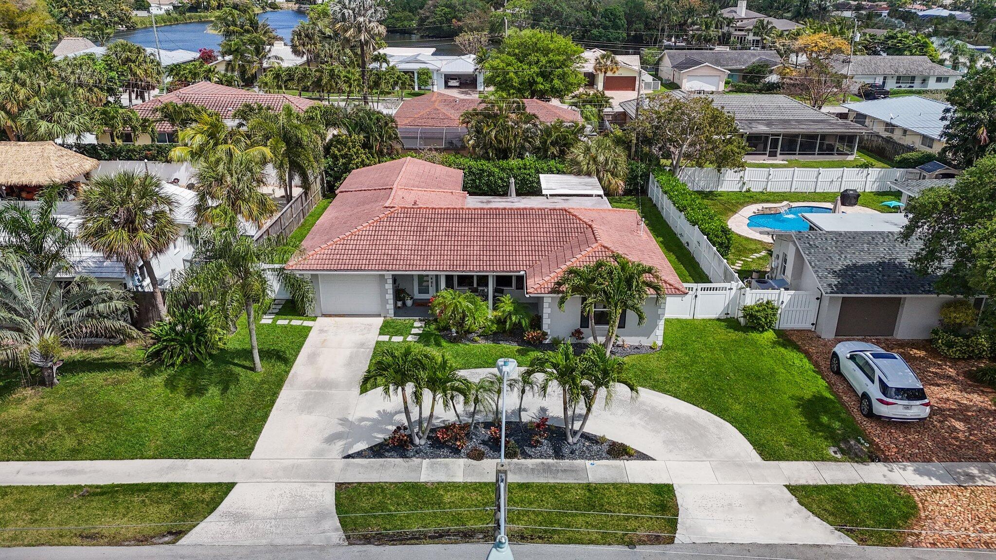 866 SW 12th Avenue