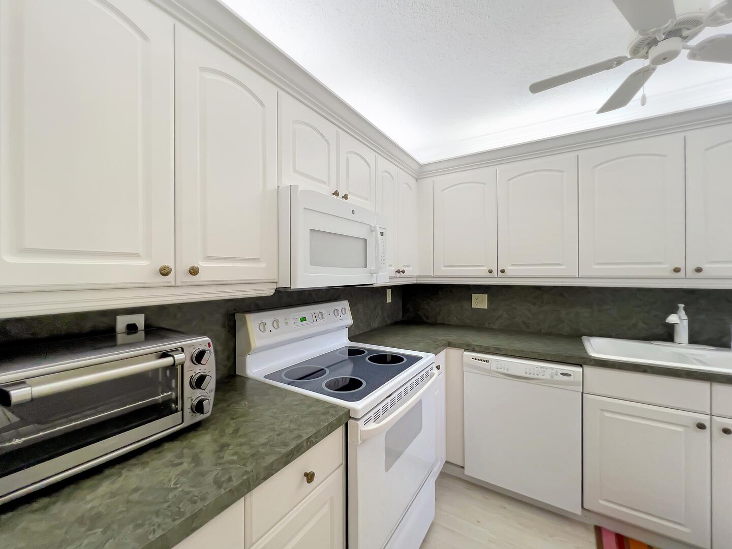 1011 Flame Vine Avenue 103, Delray Beach Unit: 103