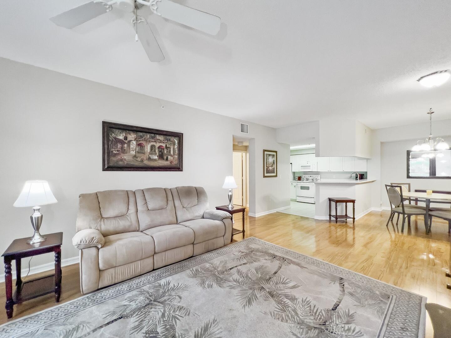 3018 Alcazar Place 104, Palm Beach Gardens Unit: 104