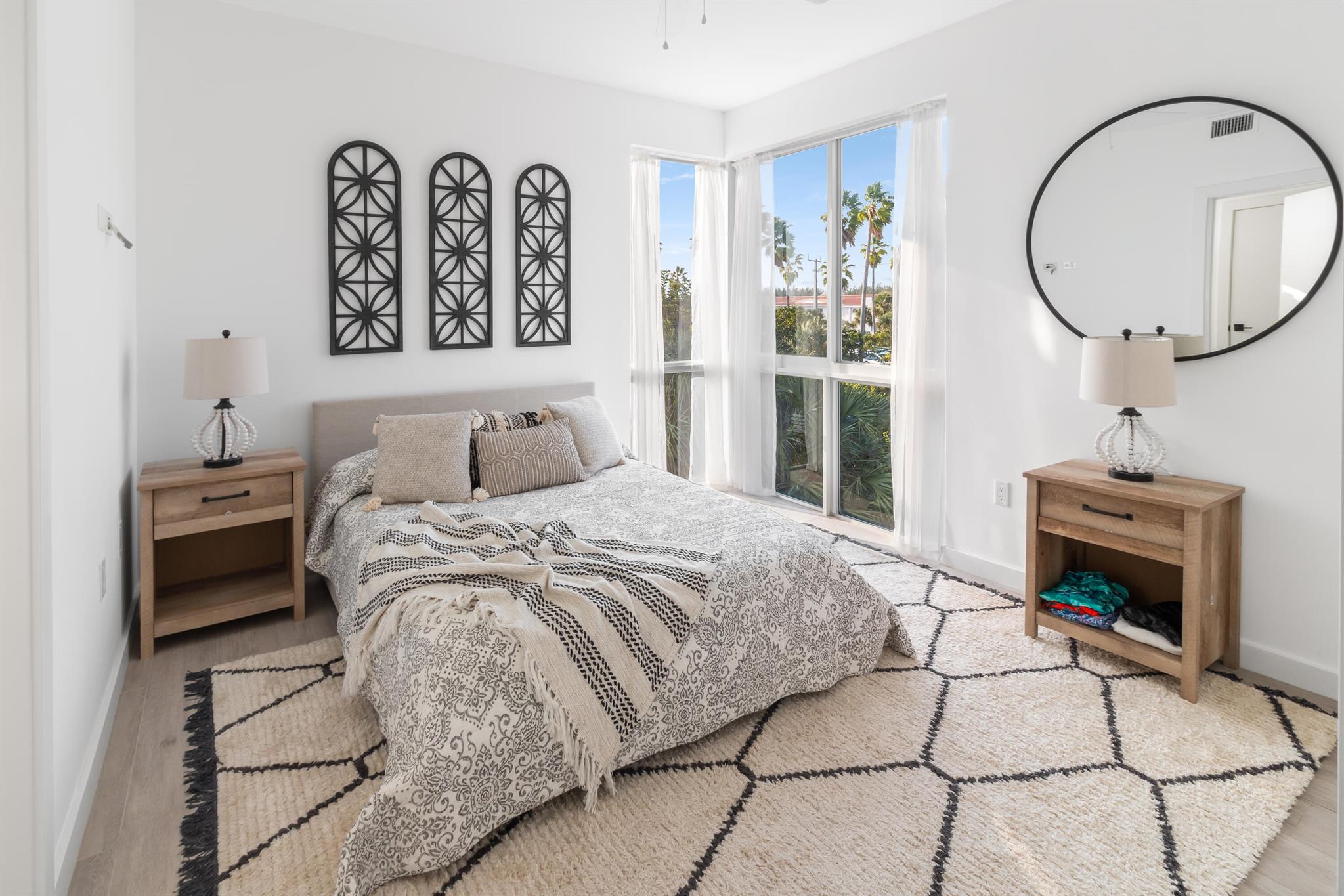 51 SE 19th Avenue 301