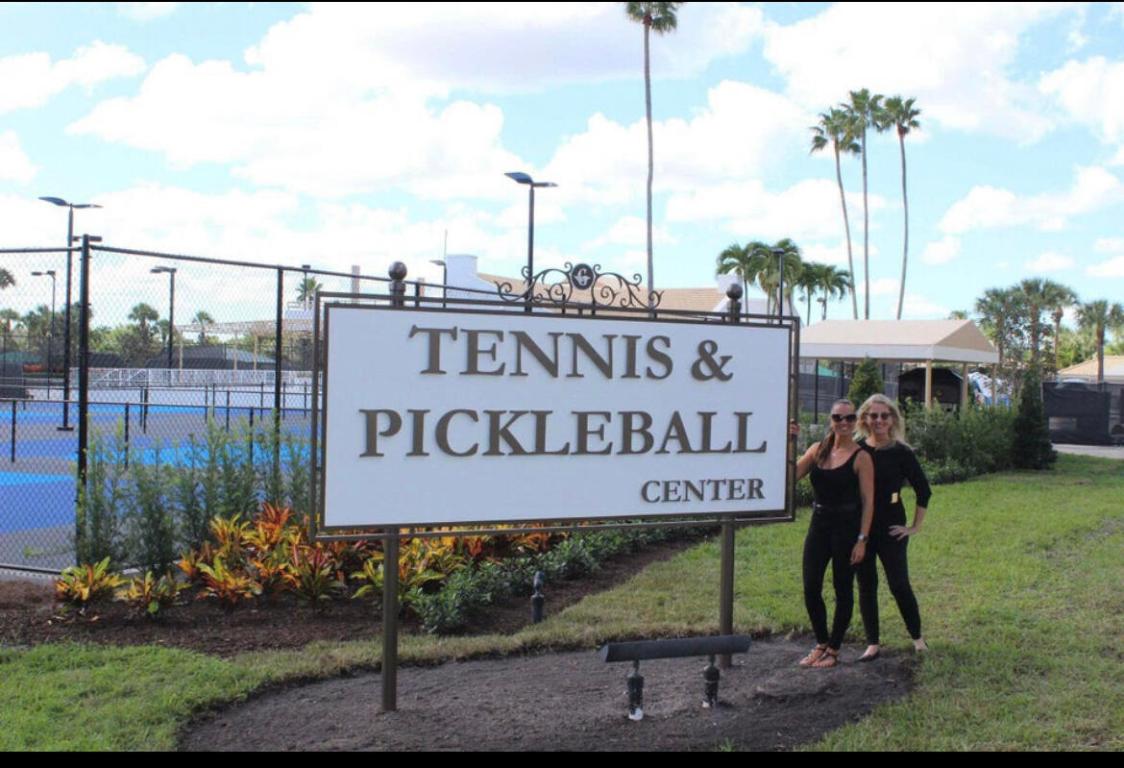 7509 Glendevon Lane 1002, Delray Beach Unit: 1002