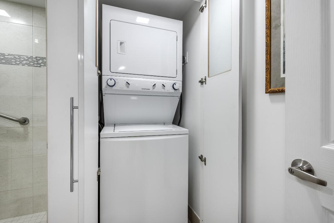 7509 Glendevon Lane 1002, Delray Beach Unit: 1002