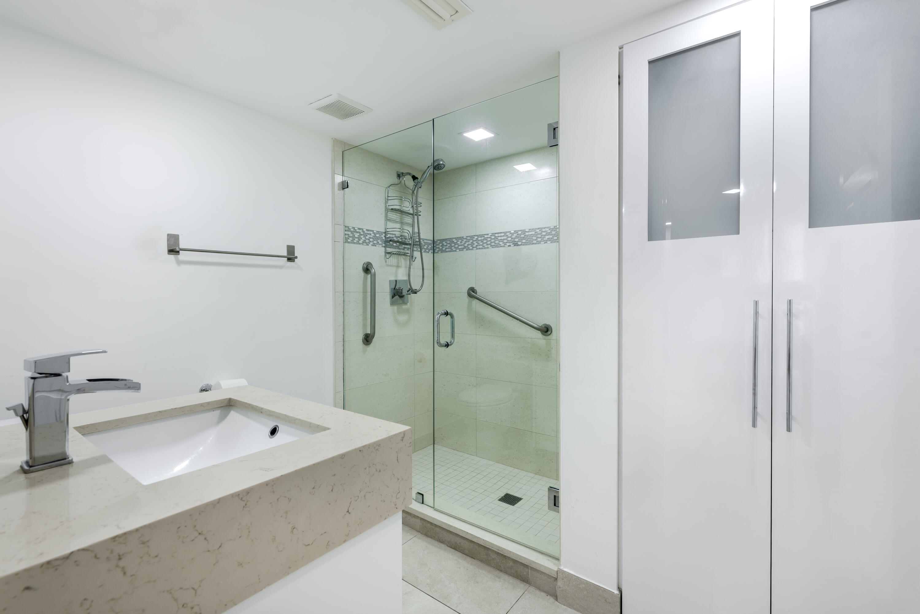 7509 Glendevon Lane 1002, Delray Beach Unit: 1002