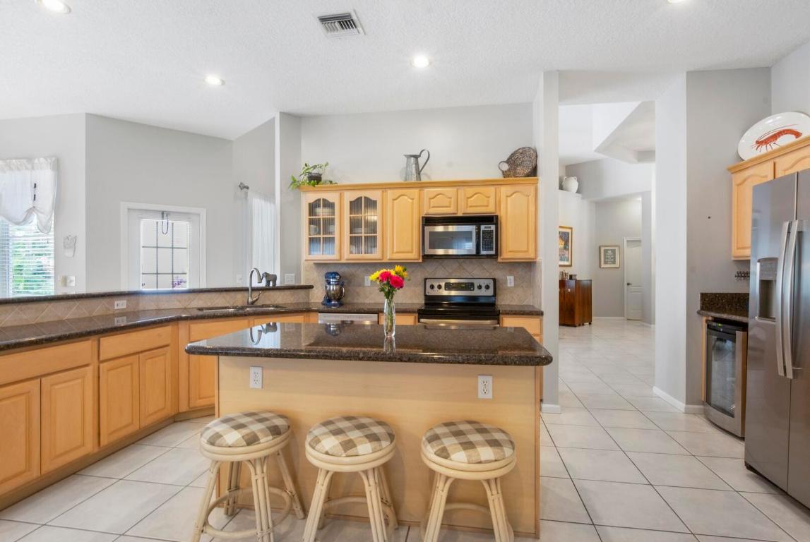 1565 NW 102nd Way, Coral Springs